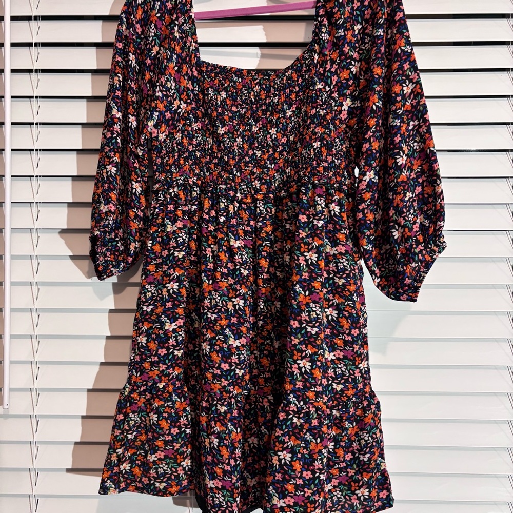 Floral Long Sleeve Dress - Picture 5 of 6